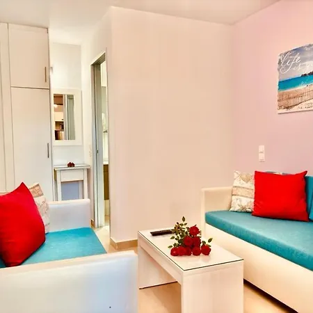 Palapart Gikas * Gouvia
