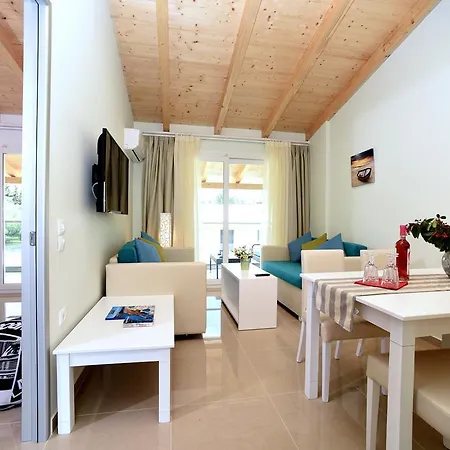 Palapart Gikas 古维亚