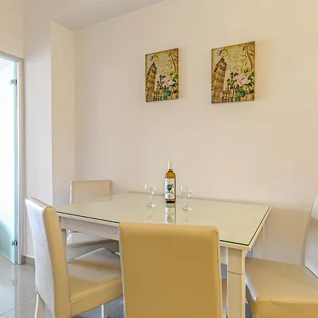 Palapart Gikas Apartmán Gouvia